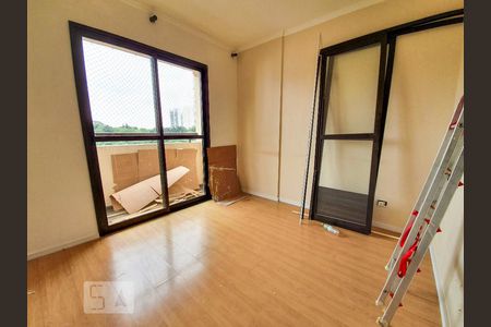 Sala de apartamento à venda com 3 quartos, 70m² em Jardim Ampliação, São Paulo