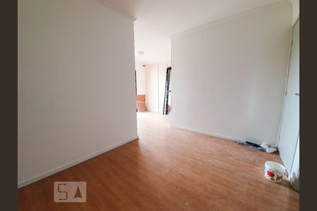 Sala de apartamento à venda com 3 quartos, 70m² em Jardim Ampliação, São Paulo