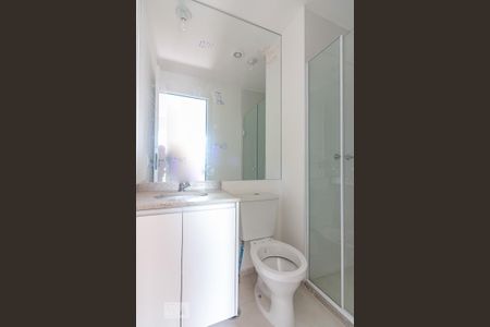 Banheiro da Suite de apartamento para alugar com 1 quarto, 34m² em Presidente Altino, Osasco