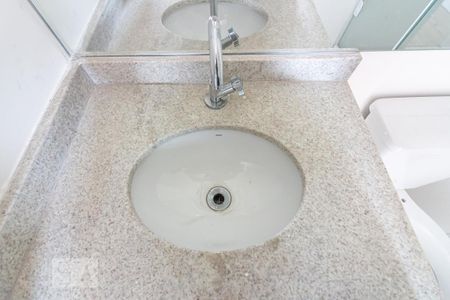 Pia  de apartamento para alugar com 1 quarto, 34m² em Presidente Altino, Osasco