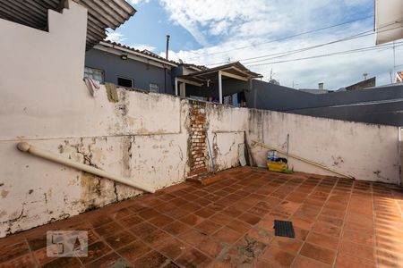 Casa à venda com 120m², 3 quartos e sem vaga Casa à venda com 120m², 3 quartos e sem vagaQuintal