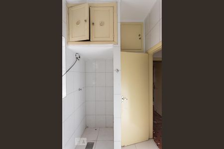 Casa à venda com 120m², 3 quartos e sem vaga Casa à venda com 120m², 3 quartos e sem vagaBanheiro 1