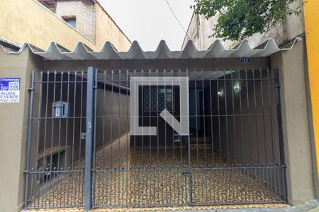 Casa à venda com 170m², 2 quartos e 1 vagaFachada