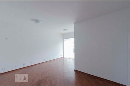 Sala de apartamento para alugar com 2 quartos, 70m² em Rio Comprido, Rio de Janeiro