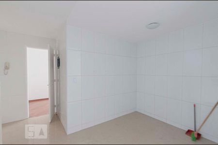 Apartamento para alugar com 70m², 2 quartos e 1 vagaCozinha