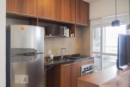 Cozinha de apartamento para alugar com 1 quarto, 41m² em Santa Efigênia, São Paulo