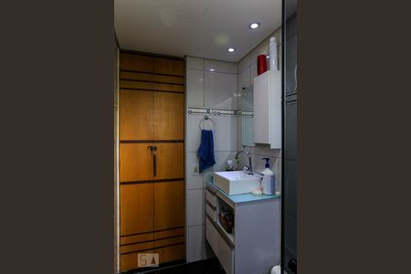 Banheiro de apartamento à venda com 2 quartos, 60m² em Jardim Vergueiro (sacomã), São Paulo