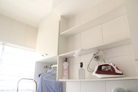 Área de Serviço de apartamento para alugar com 2 quartos, 51m² em Jardim Roma, Jundiaí