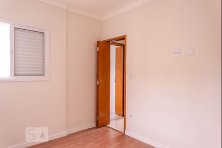 Quarto 2 de casa de condomínio para alugar com 2 quartos, 63m² em Penha de França, São Paulo