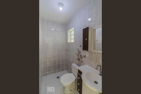 Banheiro de apartamento à venda com 2 quartos, 50m² em Jardim Flor da Montanha, Guarulhos