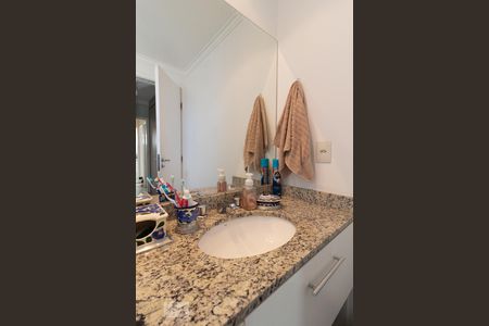 Apartamento à venda com 124m², 3 quartos e 2 vagasBanheiro do Quarto Suíte