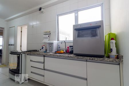 Apartamento à venda com 124m², 3 quartos e 2 vagasCozinha