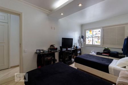 Quarto 1 de apartamento à venda com 4 quartos, 170m² em Higienópolis, São Paulo