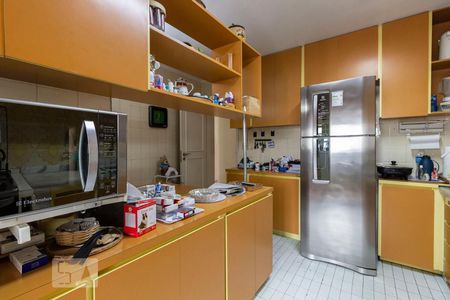 Apartamento à venda com 170m², 4 quartos e 2 vagasCozinha