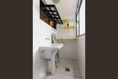 Apartamento à venda com 84m², 2 quartos e sem vaga Apartamento à venda com 84m², 2 quartos e sem vagaÁrea de serviço