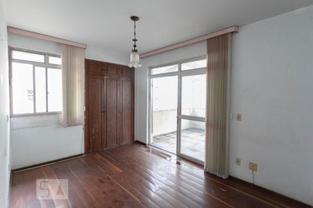 Apartamento à venda com 180m², 3 quartos e 2 vagasSuíte 1