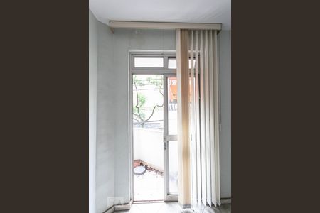 Apartamento à venda com 180m², 3 quartos e 2 vagasVaranda do quarto 2