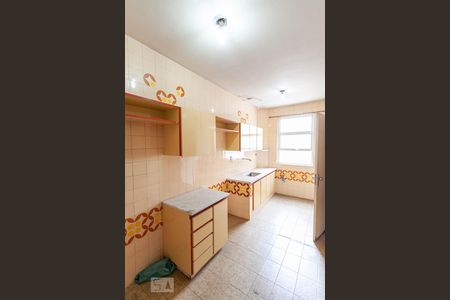 Apartamento à venda com 180m², 3 quartos e 2 vagasCozinha