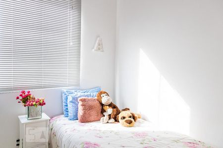 Apartamento à venda com 140m², 3 quartos e 2 vagasQuarto 2