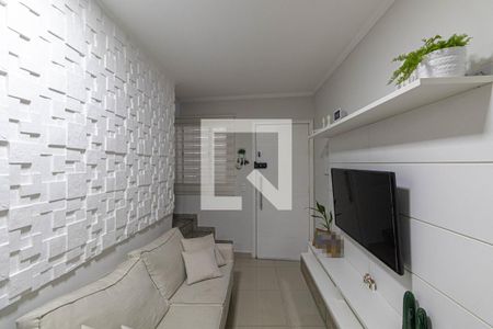 Sala e Cozinha de casa de condomínio à venda com 2 quartos, 72m² em Vila Araguaia, São Paulo