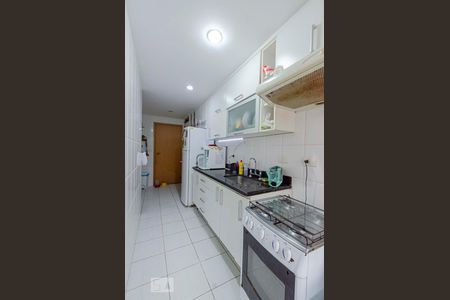 Apartamento à venda com 120m², 4 quartos e 2 vagasCozinha