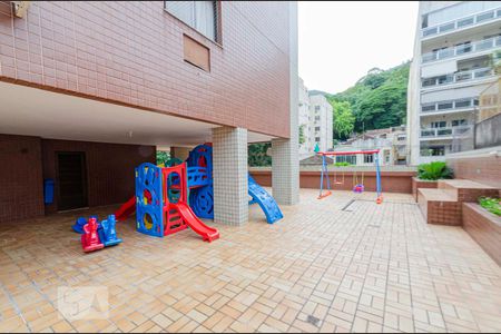 Apartamento à venda com 120m², 4 quartos e 2 vagasÁrea Comum - Playground
