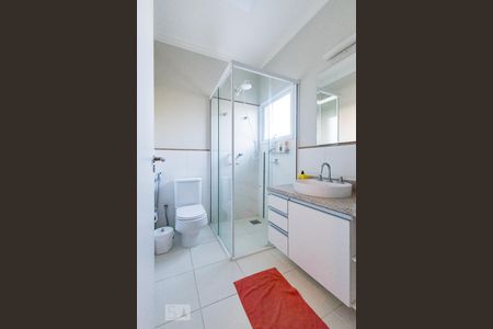 Casa de condomínio à venda com 350m², 4 quartos e 4 vagasBanheiro