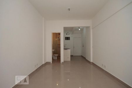 Studio à venda com 30m², 1 quarto e sem vagaKitnet