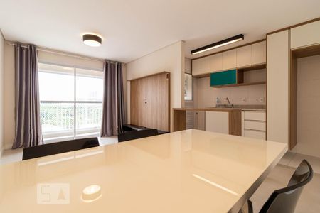 Sala de apartamento à venda com 1 quarto, 50m² em Empresarial 18 do Forte, Barueri