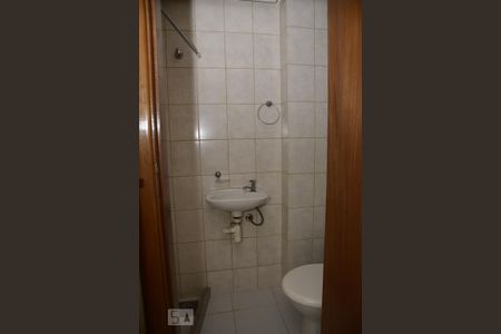 Apartamento para alugar com 119m², 3 quartos e 2 vagasBanheiro de Serviço