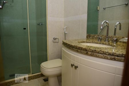 Apartamento para alugar com 119m², 3 quartos e 2 vagasBanheiro Social