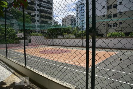 Apartamento para alugar com 119m², 3 quartos e 2 vagasQuadra Esportiva