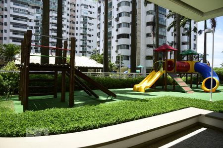 Apartamento para alugar com 119m², 3 quartos e 2 vagasÁrea Comum - Playground