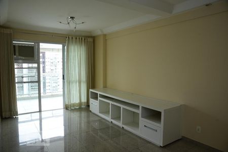 Sala de apartamento para alugar com 3 quartos, 119m² em Jacarepaguá, Rio de Janeiro