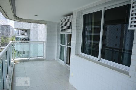 Apartamento para alugar com 119m², 3 quartos e 2 vagasVaranda da Sala