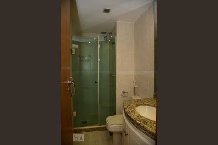 Apartamento para alugar com 119m², 3 quartos e 2 vagasBanheiro Social