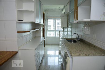 Apartamento para alugar com 119m², 3 quartos e 2 vagasCozinha