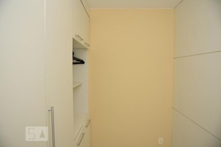 Apartamento para alugar com 119m², 3 quartos e 2 vagasQuarto de Serviço