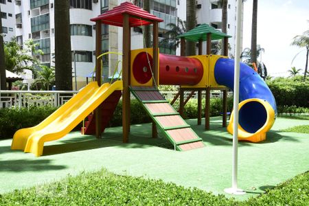 Apartamento para alugar com 119m², 3 quartos e 2 vagasÁrea Comum - Playground