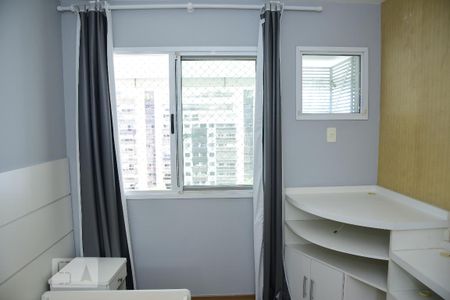 Apartamento para alugar com 119m², 3 quartos e 2 vagasQuarto 2