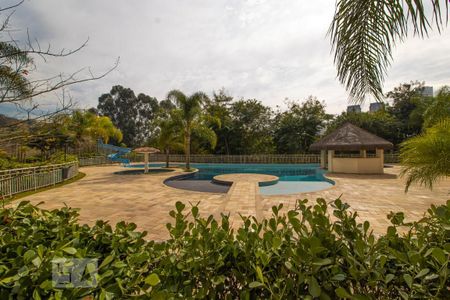 Apartamento à venda com 78m², 3 quartos e 2 vagas Apartamento à venda com 78m², 3 quartos e 2 vagasÁrea comum - Piscina