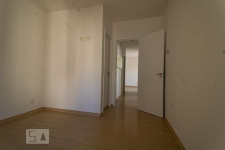 Apartamento à venda com 78m², 3 quartos e 2 vagas Apartamento à venda com 78m², 3 quartos e 2 vagasSuíte