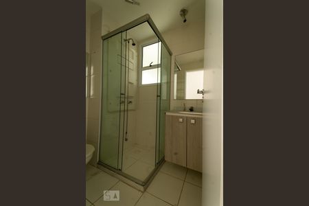 Apartamento à venda com 78m², 3 quartos e 2 vagas Apartamento à venda com 78m², 3 quartos e 2 vagasBanheiro do Corredor