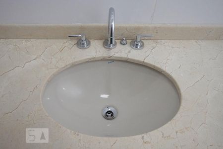 Banheiro de apartamento à venda com 1 quarto, 30m² em Bela Vista, São Paulo