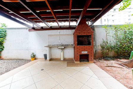 Apartamento para alugar com 65m², 2 quartos e 1 vagaÁrea Comum - Churrasqueira 1