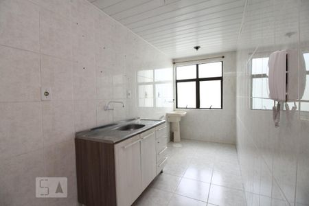 cozinha de apartamento para alugar com 2 quartos, 85m² em Sarandi, Porto Alegre