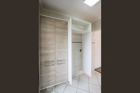 Cozinha de apartamento à venda com 2 quartos, 66m² em Vila Industrial, Campinas