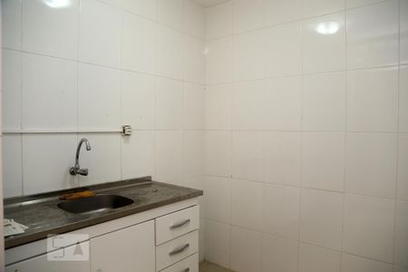 Cozinha de casa para alugar com 2 quartos, 120m² em Parque Santos Dumont, Taboão da Serra