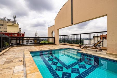 Apartamento à venda com 70m², 2 quartos e 2 vagas Apartamento à venda com 70m², 2 quartos e 2 vagasPiscina