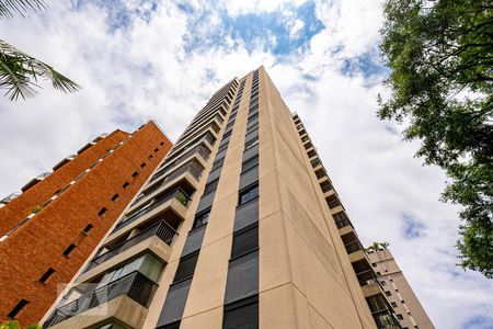 Apartamento à venda com 70m², 2 quartos e 2 vagas Apartamento à venda com 70m², 2 quartos e 2 vagasFachada
